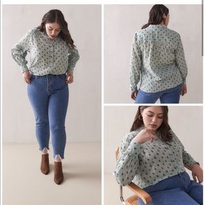 Light green printed button down shirt size 2X